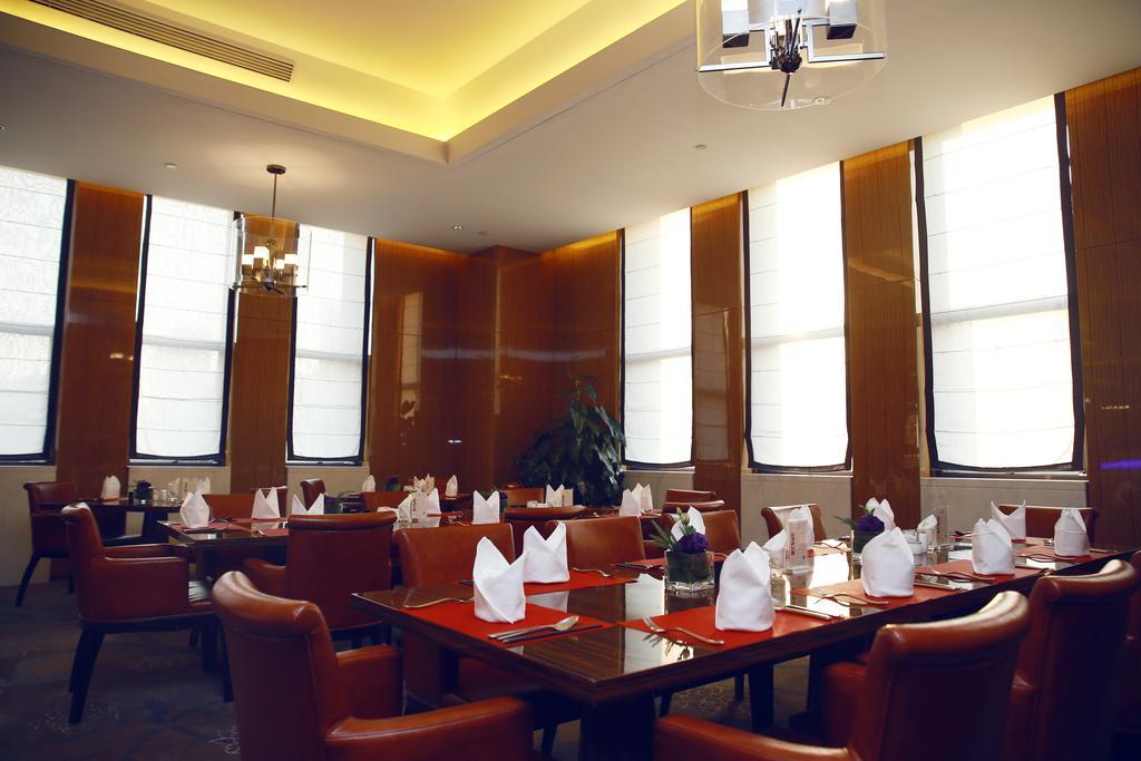 Yinchuan Xifujing Hotel Екстер'єр фото